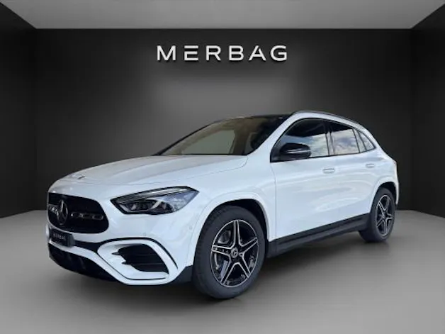MERCEDES-BENZ GLA 200 Night Star 7G-D