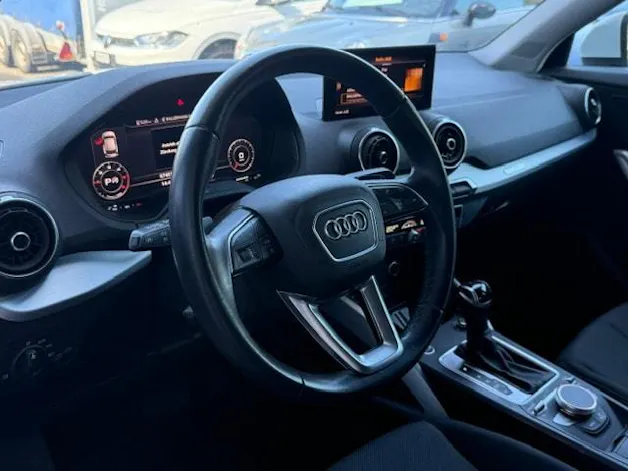 AUDI Q2 35 TDI S line quattro S-tronic