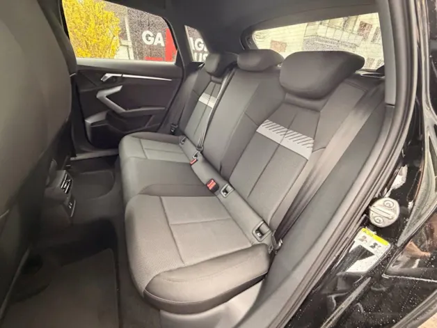 AUDI A3 SPORTBACK 45 TFSI e S LINE *** 140 KM ELETKTRISCHE REICHWEITE & PANORAMAGLASDACH ***