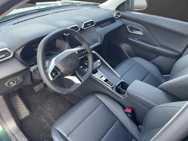 MG ZS 1.5 Hybrid+ Luxury