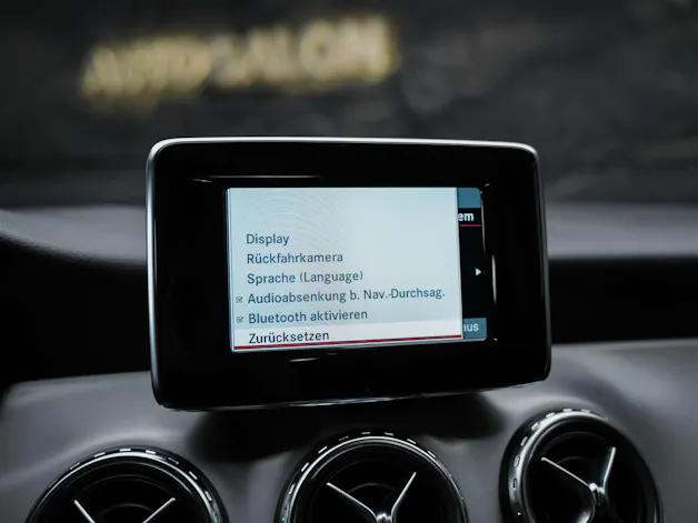 MERCEDES-BENZ GLA 220 CDI AMG Line 4Matic 7G-DCT *CH-Fahrzeug*