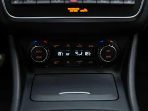 MERCEDES-BENZ GLA 220 CDI AMG Line 4Matic 7G-DCT *CH-Fahrzeug*