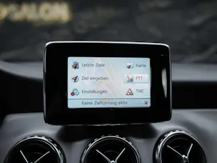 MERCEDES-BENZ GLA 220 CDI AMG Line 4Matic 7G-DCT *CH-Fahrzeug*