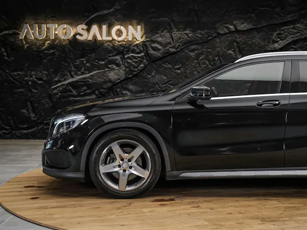 MERCEDES-BENZ GLA 220 CDI AMG Line 4Matic 7G-DCT *CH-Fahrzeug*