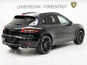 PORSCHE Macan Turbo PDK