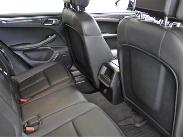 PORSCHE Macan Turbo PDK