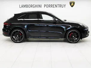 PORSCHE Macan Turbo PDK