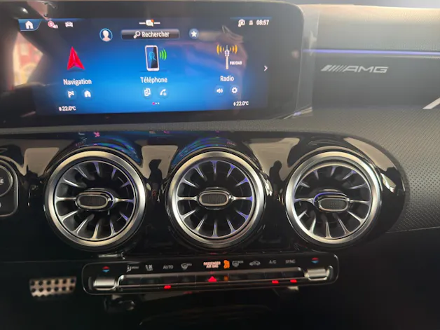 MERCEDES-BENZ A AMG 35 4Matic+ 8G-DCT