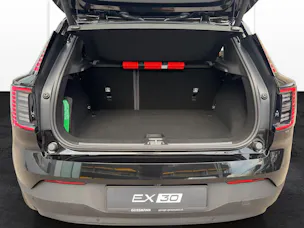 VOLVO EX30 P5 Longe Range XCENTRIC Black Edition