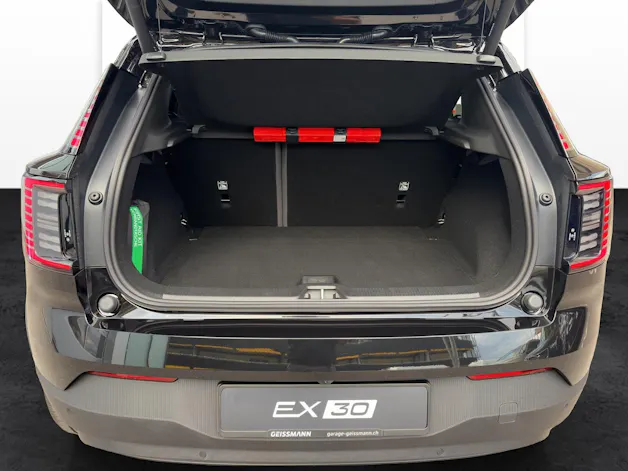 VOLVO EX30 P5 Longe Range XCENTRIC Black Edition