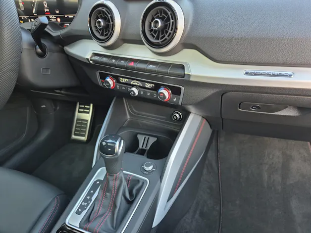 AUDI SQ2 TFSI quattro S-tronic