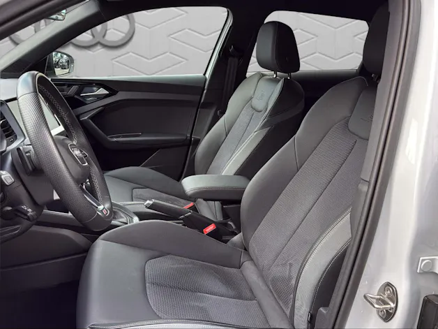 AUDI A1 allstreet 30 TFSI Attraction S-tronic