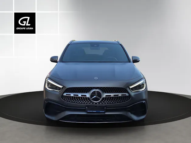MERCEDES-BENZ GLA 250 4Matic AMG Line 8G-DCT