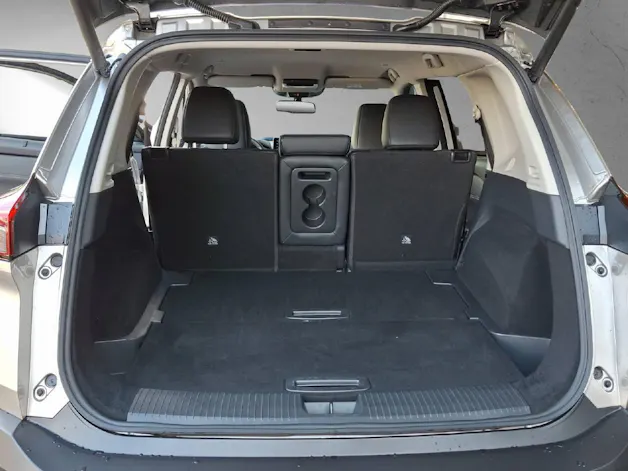 NISSAN X-Trail 1.5 VC-T N-Trek e-4orce 7P