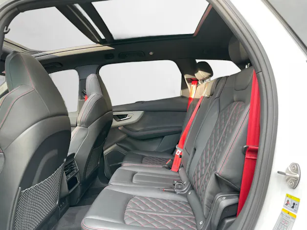 AUDI SQ7 TFSI quattro tiptronic