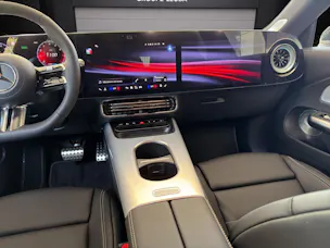 MERCEDES-BENZ CLA Shooting Brake 220 4Matic 8G-DCT