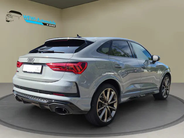 AUDI RS Q3 Sportback quattro S tronic