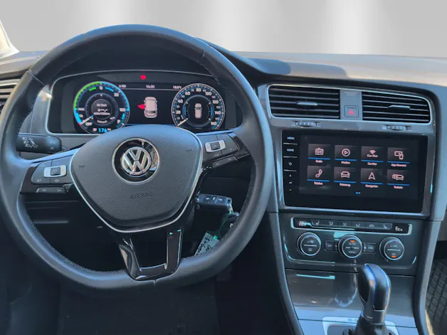 VW e-Golf