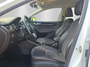 SKODA Octavia Combi 1.8 TSI L&K 4x4 DSG