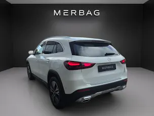 MERCEDES-BENZ GLA 250 4Matic Swiss Star