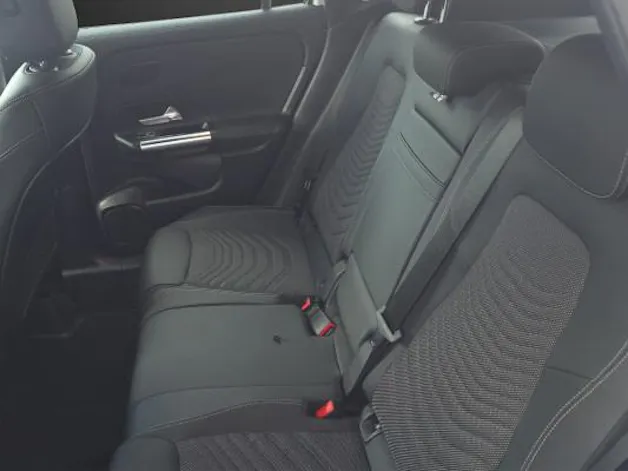 MERCEDES-BENZ GLA 250 4Matic Swiss Star