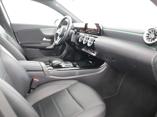 MERCEDES-BENZ A 180 Night Star