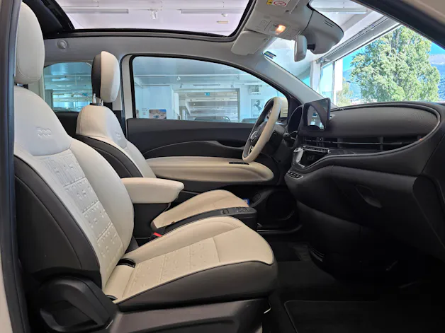 FIAT 500 C electric 87 kW Cult Edition