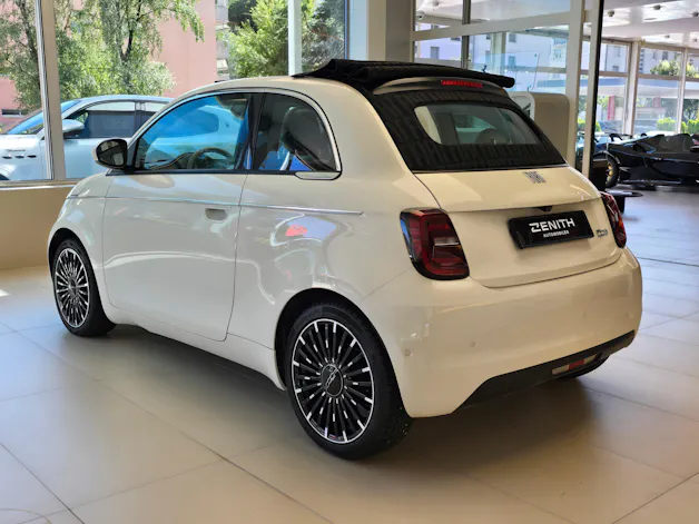 FIAT 500 C electric 87 kW Cult Edition