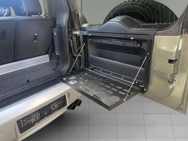 Land Rover Defender 110 P400 I6 X-Dynamic SE 3.0 AT8