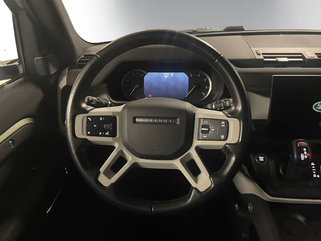 Land Rover Defender 110 P400 I6 X-Dynamic SE 3.0 AT8
