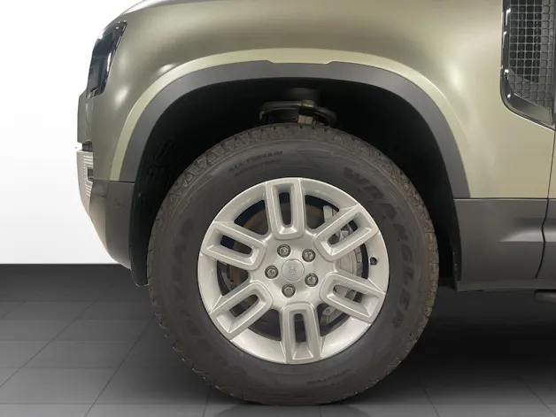 Land Rover Defender 110 P400 I6 X-Dynamic SE 3.0 AT8