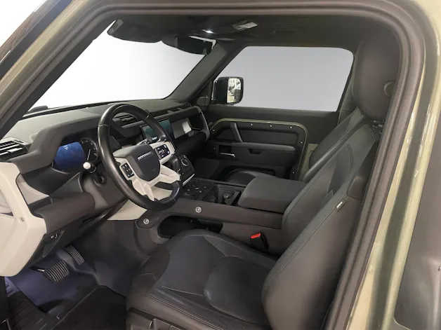 Land Rover Defender 110 P400 I6 X-Dynamic SE 3.0 AT8
