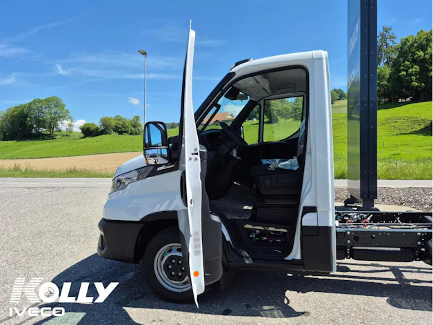 IVECO 35S16BA8 3450mm