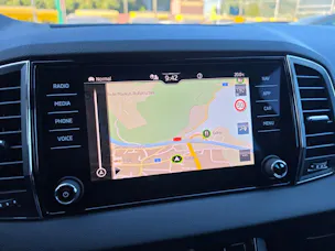 SKODA Karoq 2.0 TDI CR Dynamic 4x4 DSG