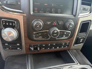 DODGE RAM 1500 Crewcab Laramie