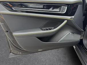 PORSCHE Panamera Turbo S E-Hybrid