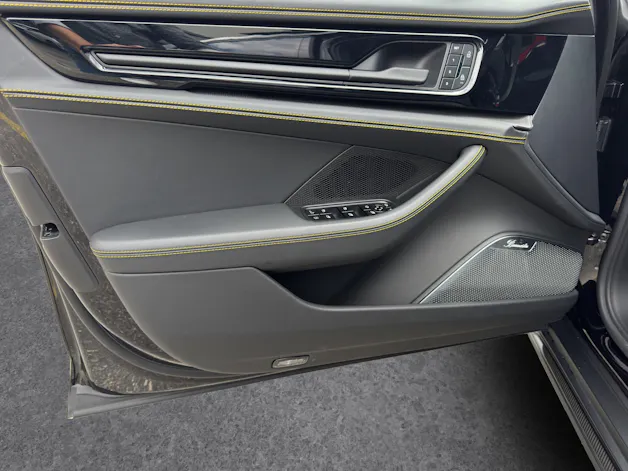 PORSCHE Panamera Turbo S E-Hybrid