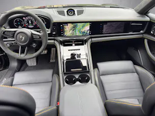 PORSCHE Panamera Turbo S E-Hybrid