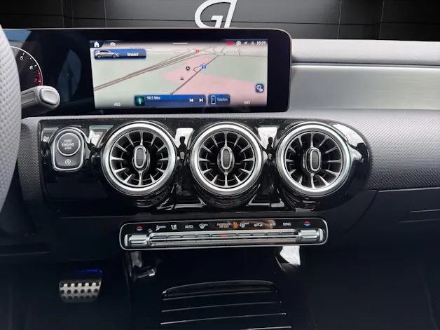 MERCEDES-BENZ A 250 4Matic 8G-DCT