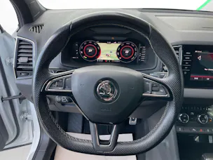 SKODA Karoq 2.0 TSI SportLine 4x4 DSG