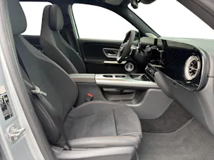 MERCEDES-BENZ GLB 220 4Matic 8G-Tronic