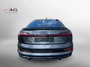 AUDI e-tron S Sportback quattro