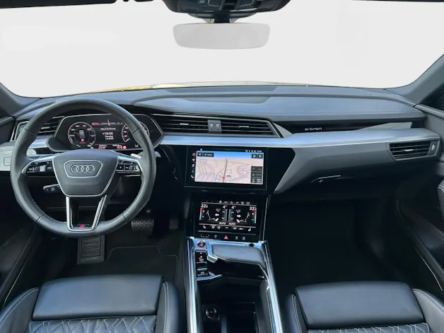 AUDI e-tron S Sportback quattro