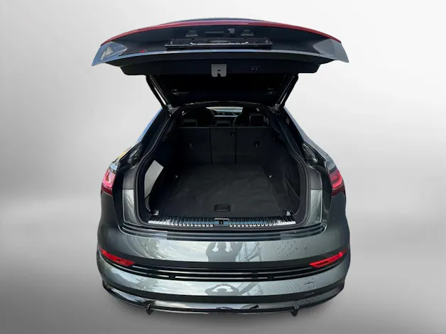 AUDI e-tron S Sportback quattro