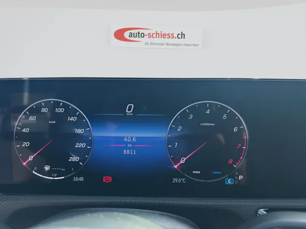 MERCEDES-BENZ A 200 Limousine AMG Line Distronic
