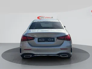 MERCEDES-BENZ A 200 Limousine AMG Line Distronic