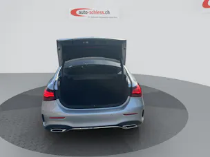 MERCEDES-BENZ A 200 Limousine AMG Line Distronic