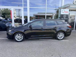 Toyota Corolla 1.8 HSD Comfort e- CVT