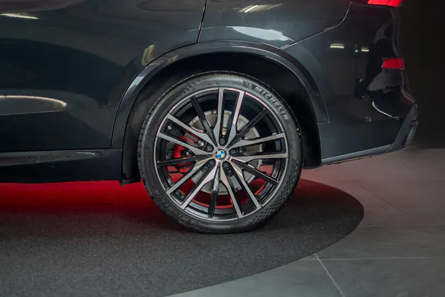 BMW X5 M60i xDrive M Sport Pro / Panorama / 360°Kamera / AHK