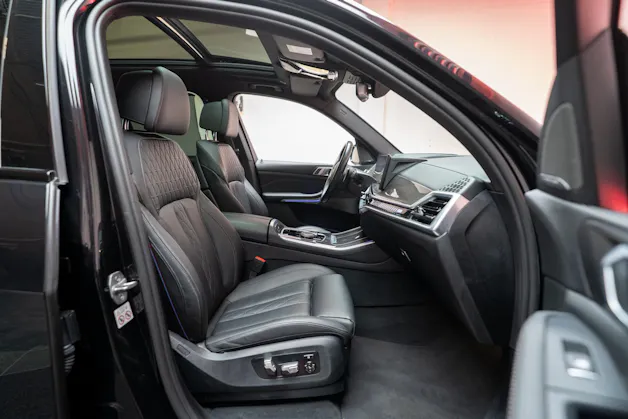 BMW X5 M60i xDrive M Sport Pro / Panorama / 360°Kamera / AHK
